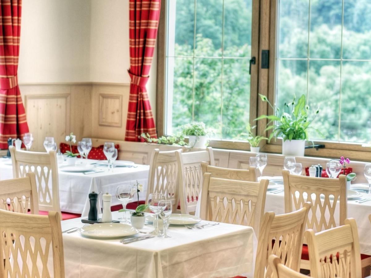 Hotel-Gasthof Neumuehle Kreenheinstetten Buitenkant foto