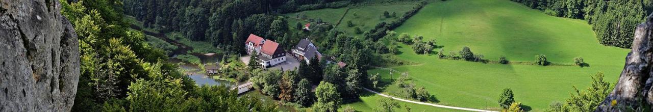 Hotel-Gasthof Neumuehle Kreenheinstetten Buitenkant foto